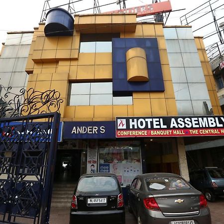 Hotel Assembly-Shillong Шиллонг Екстер'єр фото