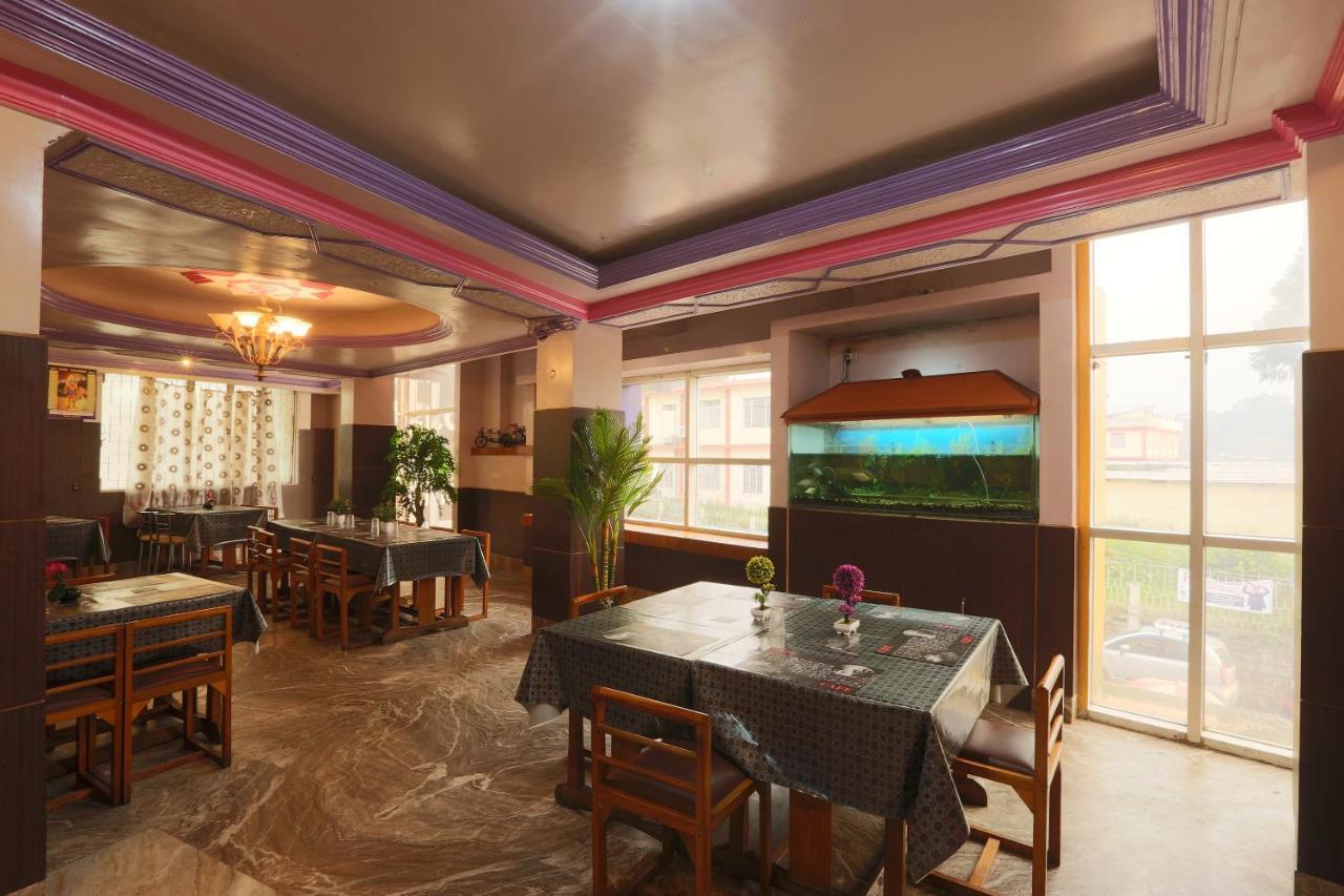 Hotel Assembly-Shillong Шиллонг Екстер'єр фото